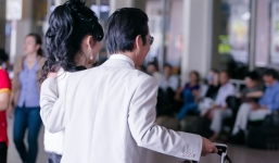 Chuyện tình U60: Ông tố bị lừa tình, bà bảo bị đào mỏ